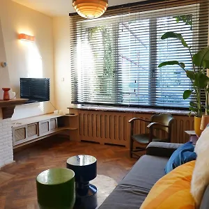 https://apt-in-center-of-ostende-20min-from-bruges.bruges-hotels.info